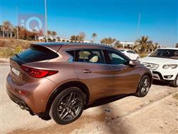 Infiniti Q30